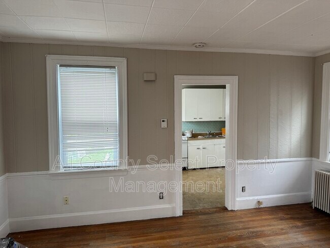 Photo - 25 Washington St Apartment