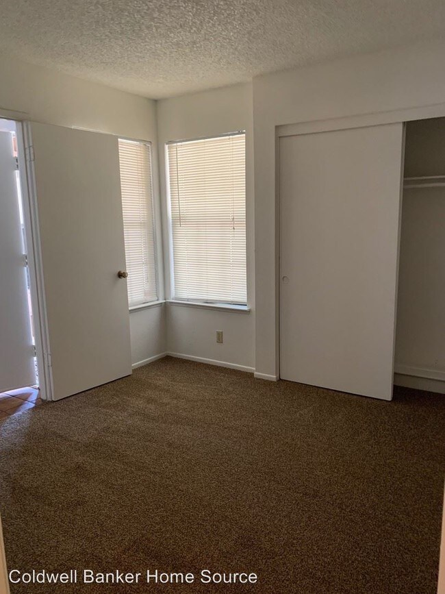 Building Photo - 4 br, 2 bath House - 15066 Chuparosa Street