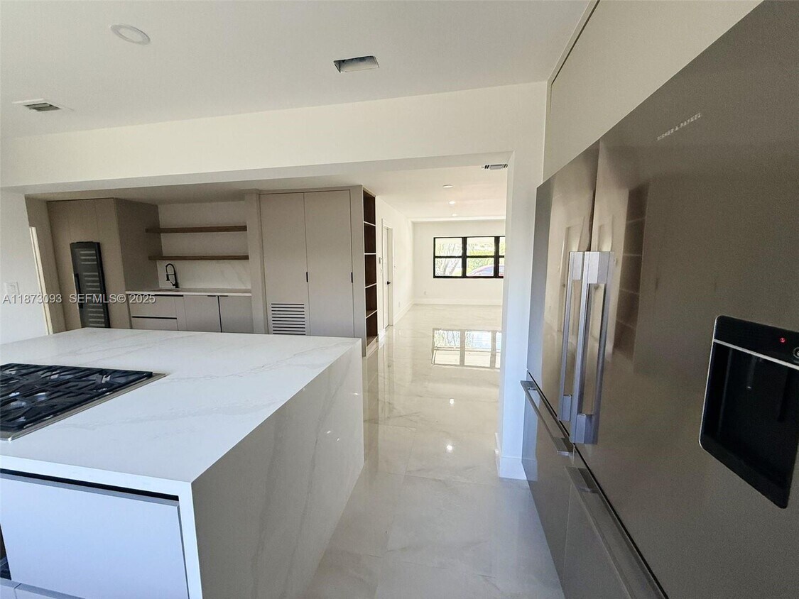 Foto del edificio - 4021 NE 17th Terrace