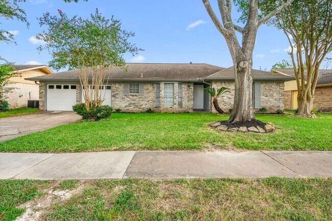 Foto del edificio - 1923 Winding Creek Dr