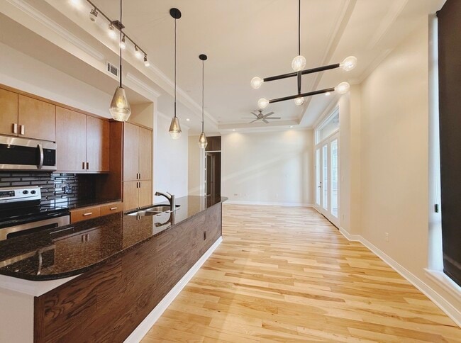 Building Photo - 300 St Joseph Pkwy