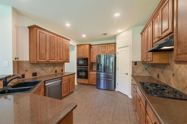 Foto del edificio - 1548 Homewood Cir