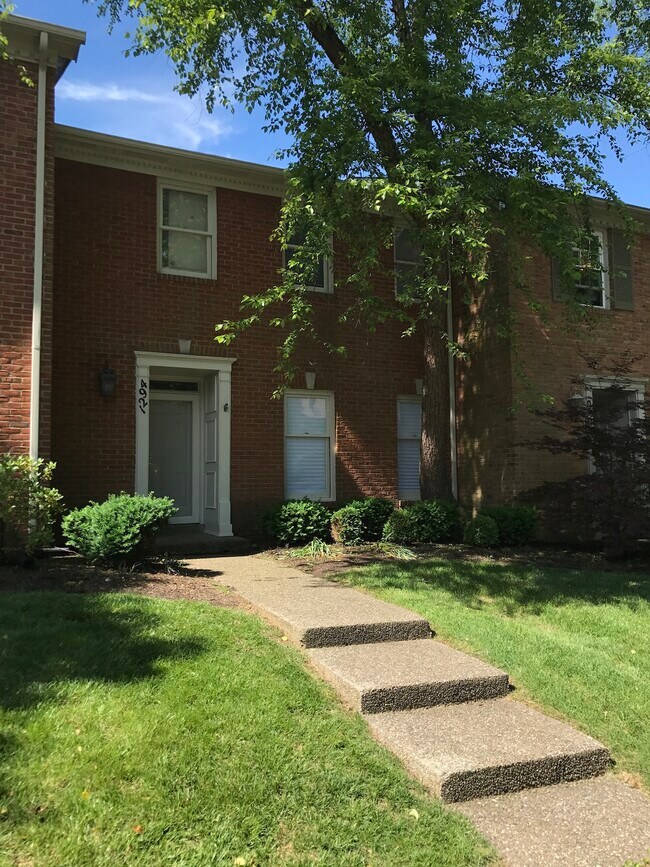 Foto del edificio - 1294 Gray Hawk Rd