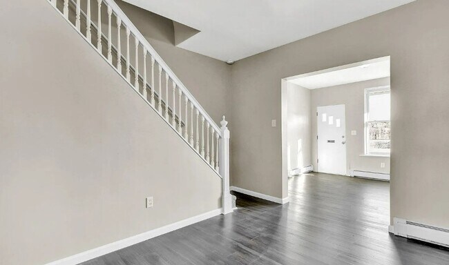 Foto del edificio - Charming 3 Bedroom, 1 Bath Home in York, Pa!