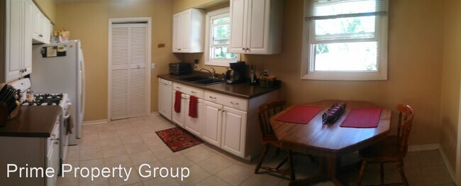 Building Photo - 3 br, 1 bath House - 8170 N 2000 E Road