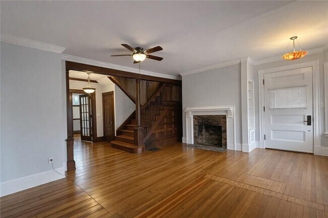 Foto del edificio - 739 Rock St