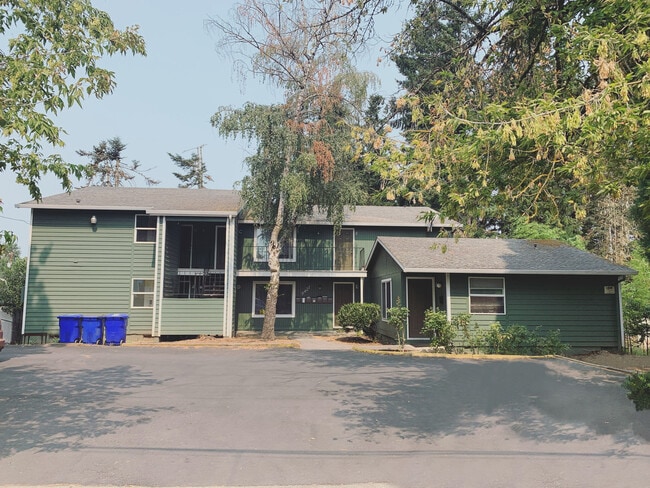 Building Photo - 9421 N Saint Louis Ave