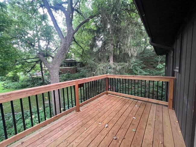 Foto del edificio - 3807 Maquoketa Dr