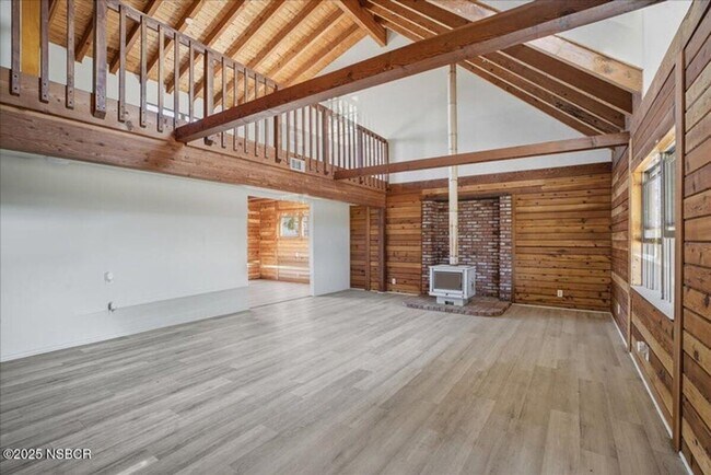 Foto del edificio - 2935 E Clark Ave