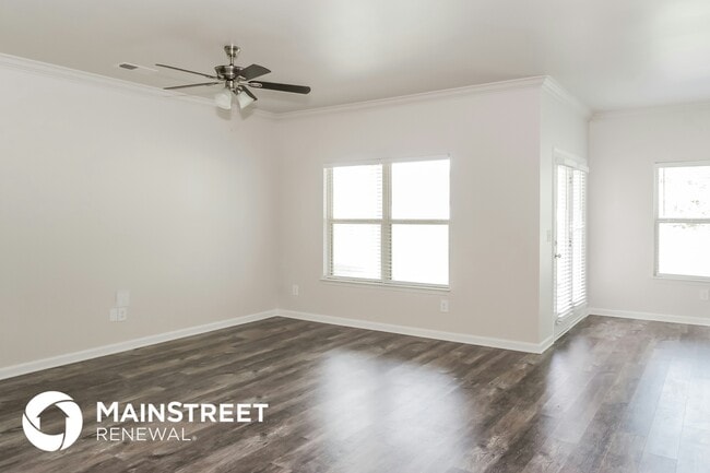 Building Photo - 14853 Norfleet Dr