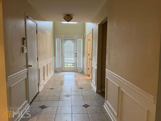 Foto del edificio - 6365 Selborn Dr SW