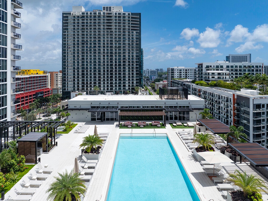 Primary Photo - Cortland Midtown Miami