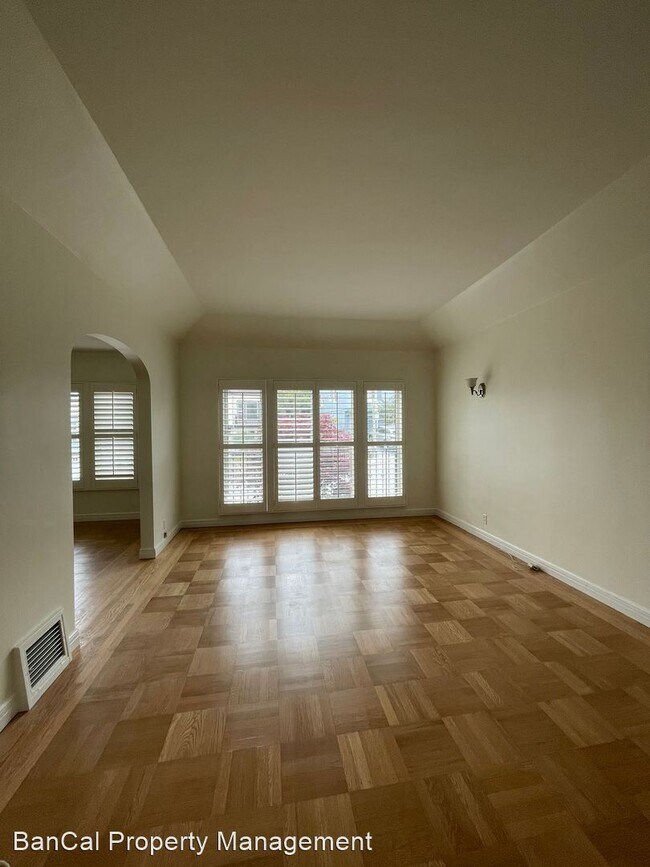 Foto del edificio - 2 br, 1 bath House - 14 Ulloa Street