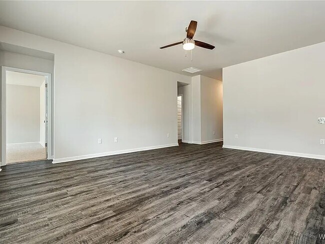 Foto del edificio - 2381 Bobwhite Dr