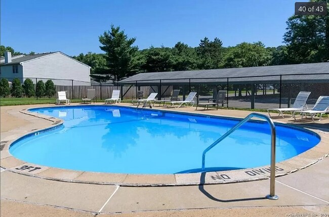 Building Photo - 1217 Harbor View Dr