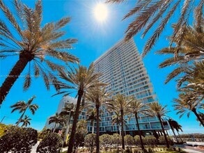 Building Photo - 2000 Metropica Wy