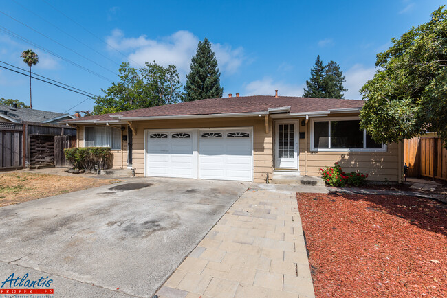 Building Photo - 1487 Vallejo Dr