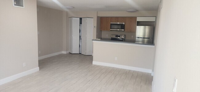 Foto del edificio - ANNUAL RENTAL - 2 BED / 2 BATH CONDO AT MYSTIC GARDENS