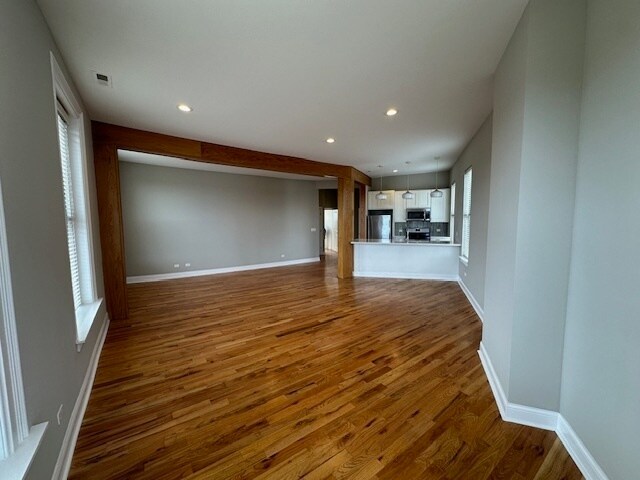 Foto del edificio - 2518 S Halsted St