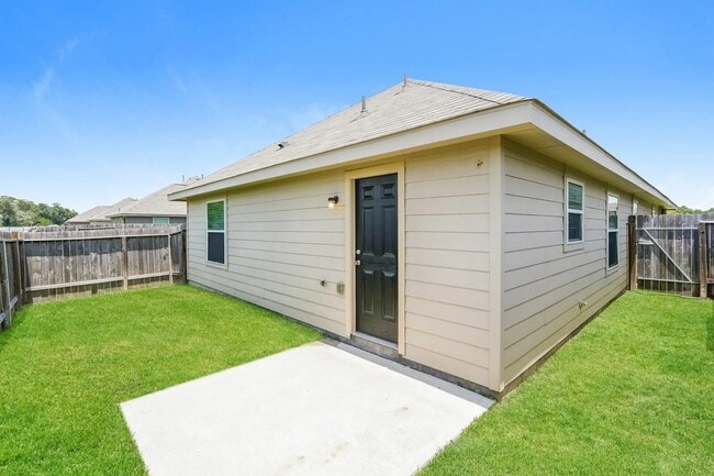 Foto del edificio - 6103 Dawn Misty Ln