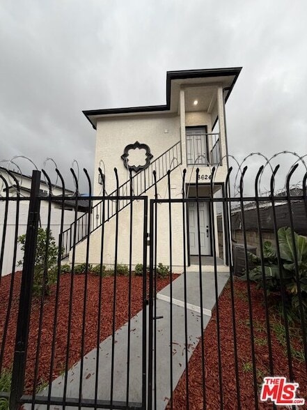 Photo - 8624 Graham Ave Apartment