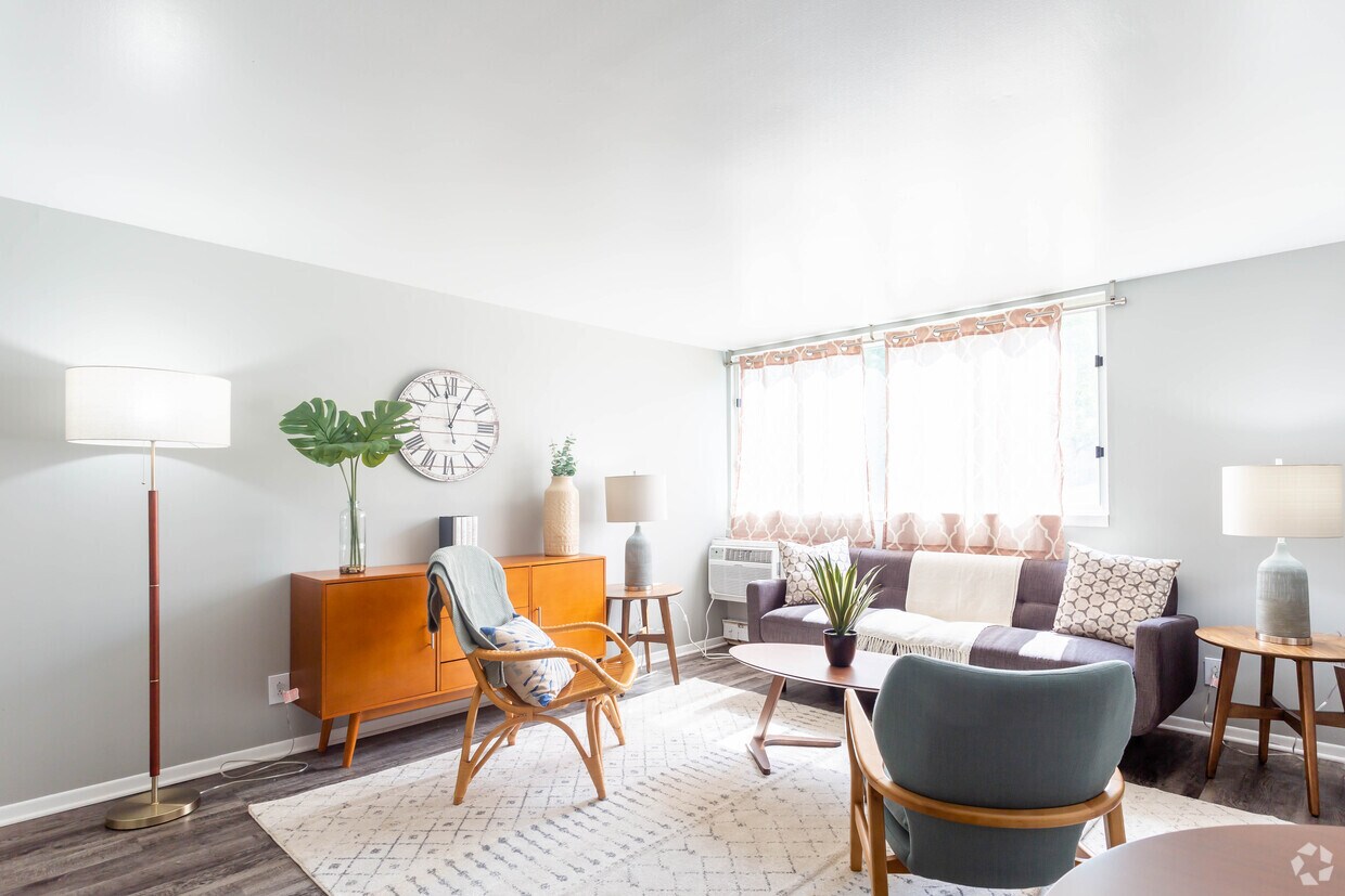 Pines of Perinton Apartments Fairport, NY