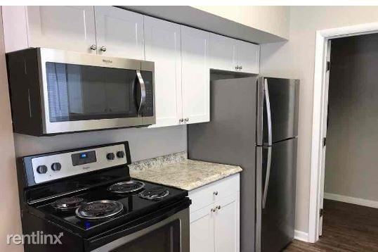 Building Photo - 4 br, 2 bath House - 2603 Plunkett St