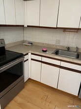 Building Photo - 17 Burgundy Hill Ln