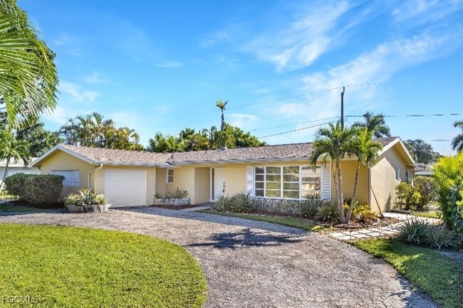 Building Photo - 5047 Northampton Dr
