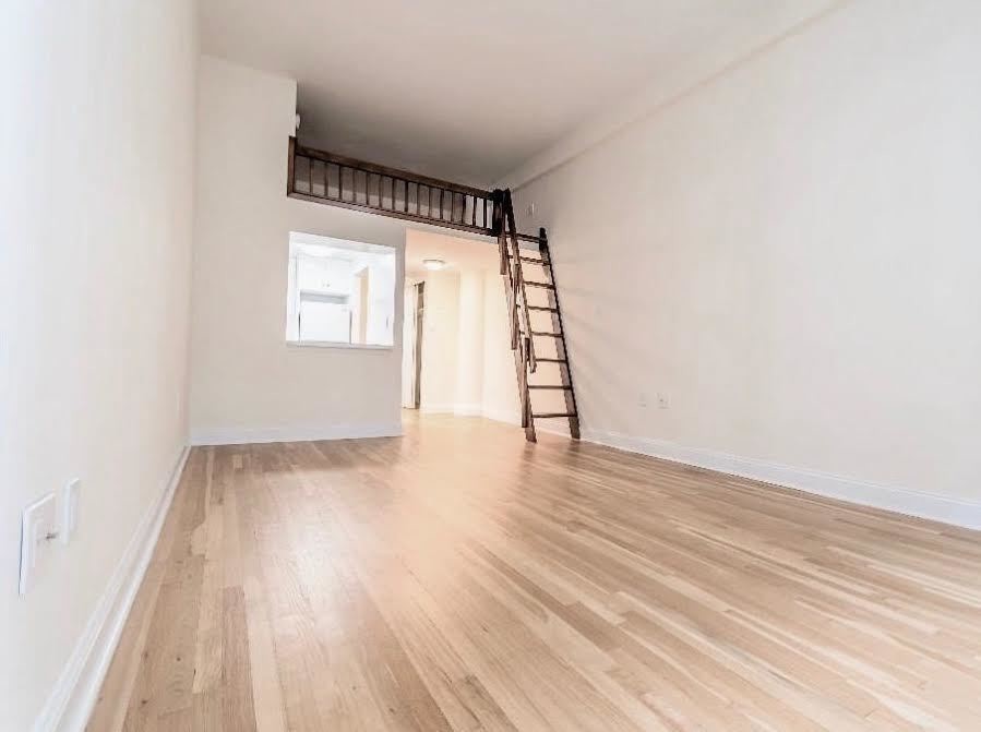 Primary Photo - Spacious loft studio in NoHo