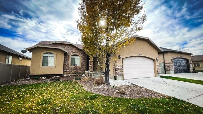 Foto del edificio - Beautiful 3 bedroom 2 bath home is Eagle M...