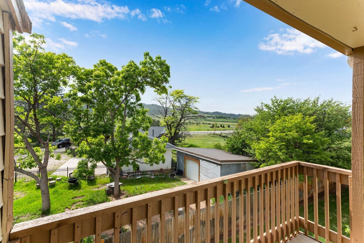Foto principal - Cozy Condo in Convenient Location with Mou...