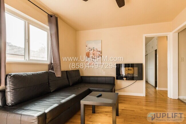 Foto del edificio - 4122 Gamma St