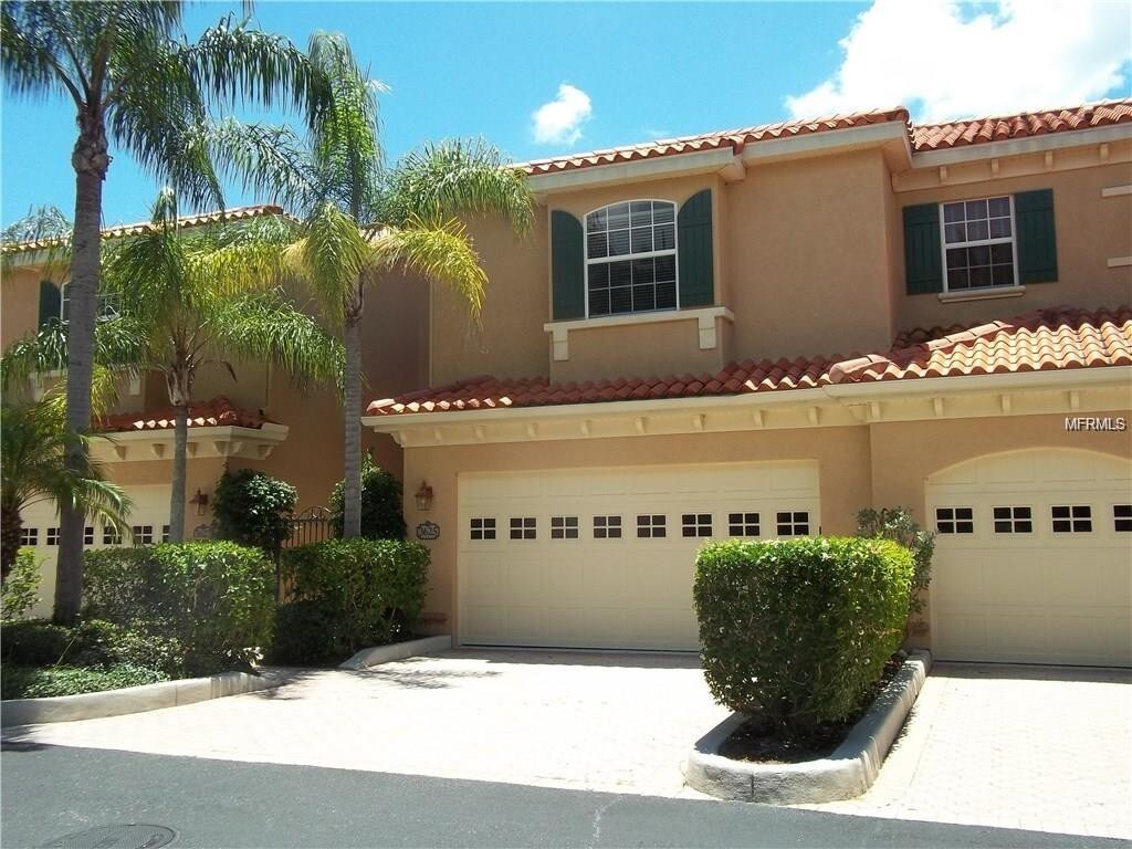 Primary Photo - 3625 Square W Ln