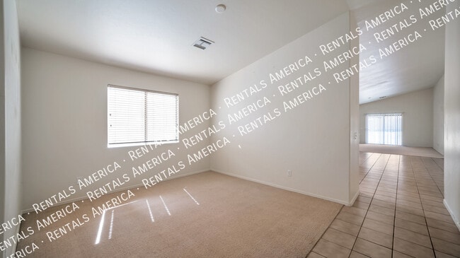 Building Photo - 3976 E Isaiah Dr