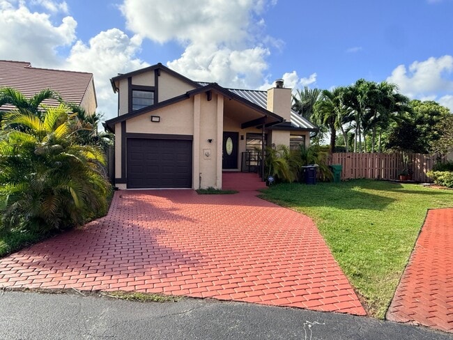 Photo - 9645 SW 148th Pl (Miami, FL) House