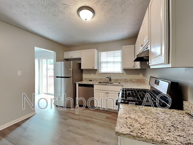 Foto del edificio - 6047 Marbut Rd