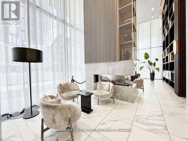 Photo du bâtiment - 950-3950 Portage Pkwy