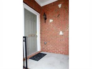 Foto del edificio - 10829 Yorkwood St