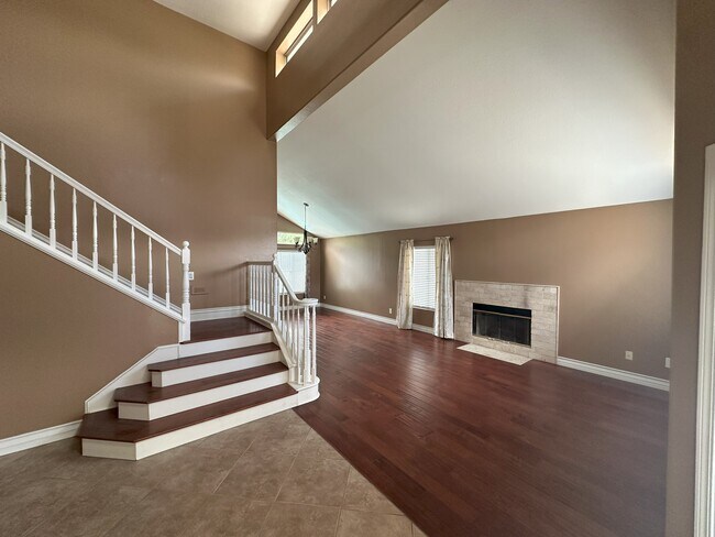 Foto del edificio - 28338 Welfleet Ln