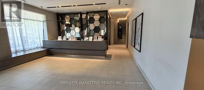Building Photo - 128 Fairview Mall Dr