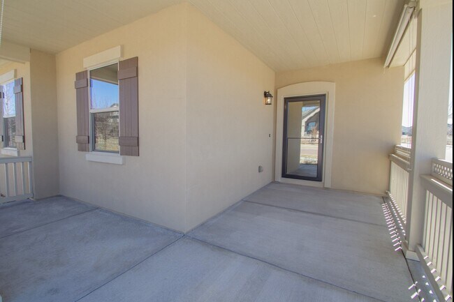 Building Photo - 1810 Volterra Wy