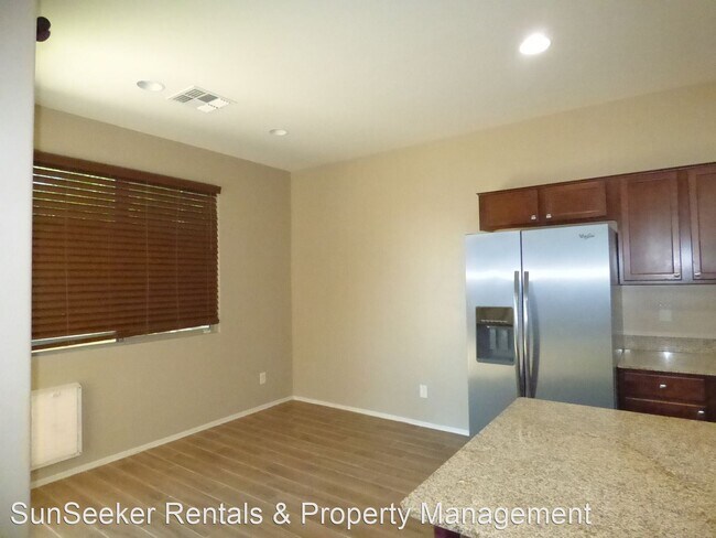 Building Photo - 3 br, 2 bath House - 18271 W Sunnyslope Lane
