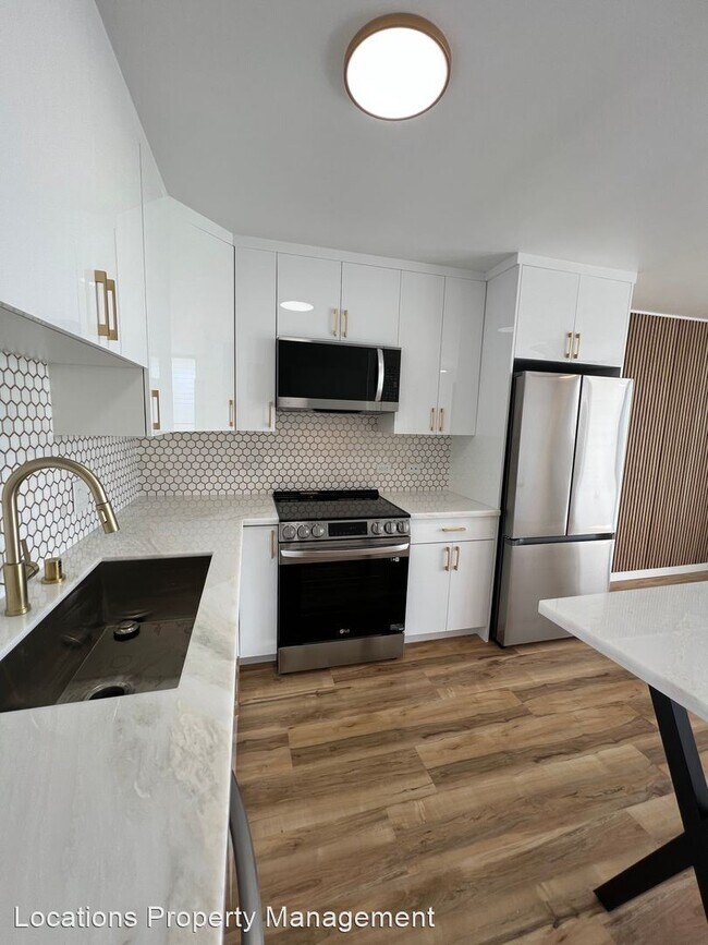 Building Photo - 1 br, 1 bath House - 737 Olokele Avenue #1101