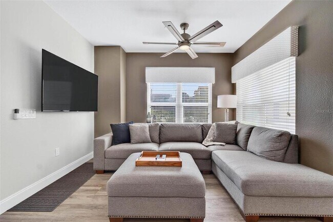 Foto del edificio - 10764 70th Ave N