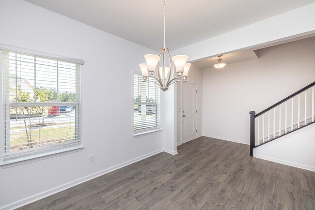 Building Photo - NEW 4 Bedroom Home - Stonebridge Fairways ...