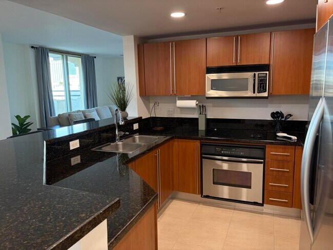 Foto del edificio - 610 Clematis St