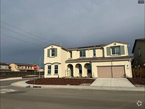 Building Photo - 3495 Onslow St