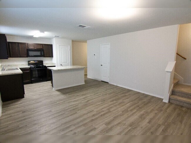 Foto del edificio - 1115 Imperial Bend Dr