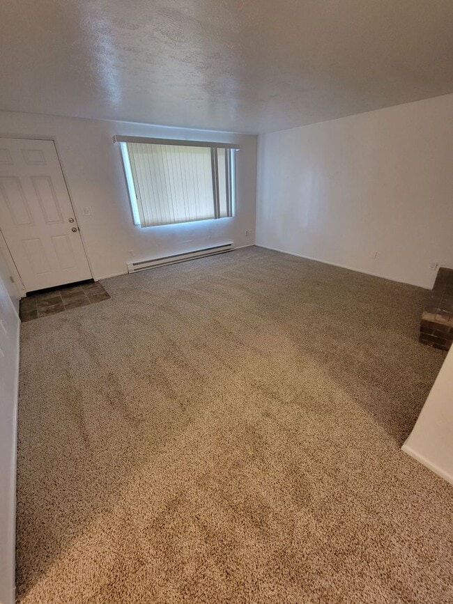 Interior Photo - Whispering Pines